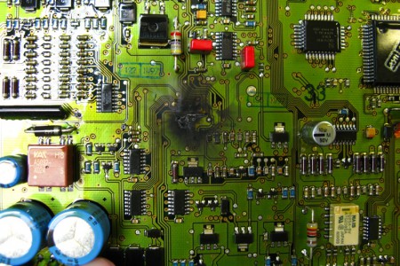 2012/09/02 - Opravy řídících jednotek