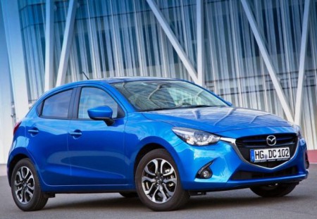 MAZDA2 ... 