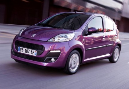 PEUGEOT 107 ...